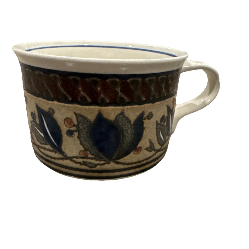 1 MIKASA Porcelain Cup In The Arabella Pattern